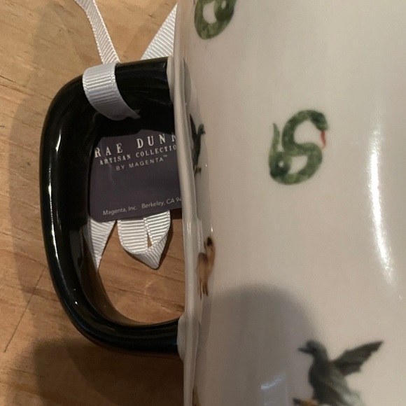 NWT Harry Potter Rae Dunn Hogwarts Mug 4 Houses 2024 Release Collectible - Picture 3 of 5